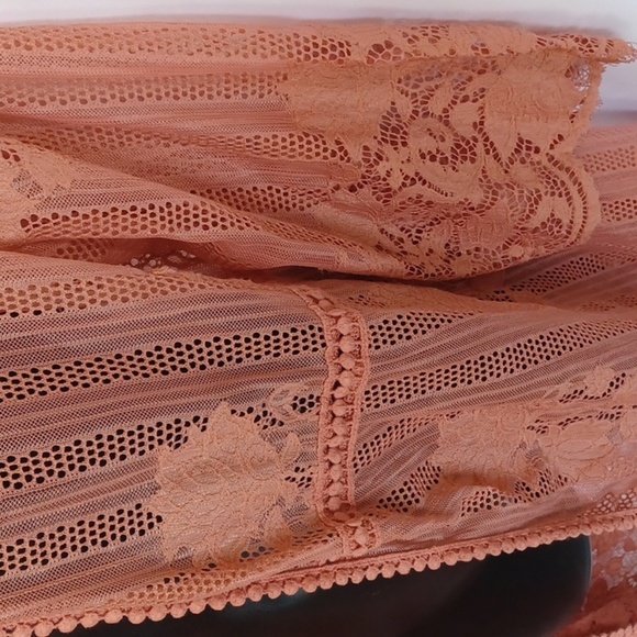 Miss Chievous Dusty Rose Open Long Wrap  Size Large - Picture 4 of 8